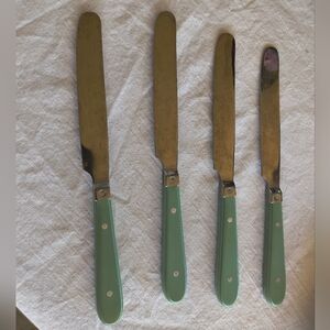 Four Vintage "Korea" Knives